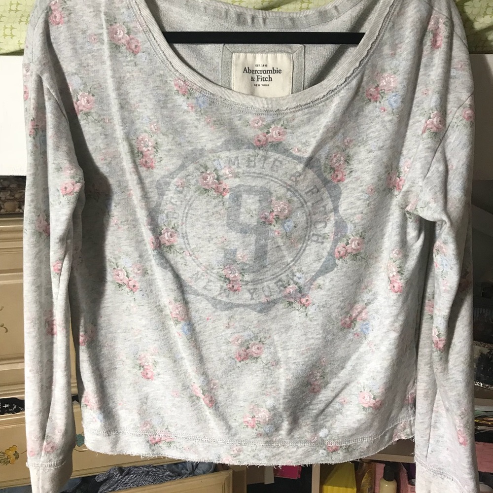 Abercrombie Floral Crewneck